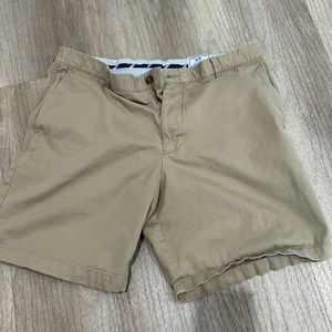 EUC Southern Tide men’s shorts🔥🔥